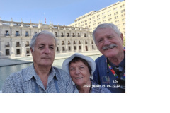 La-Moneda-elnoki-palota-elott-Santiagoban